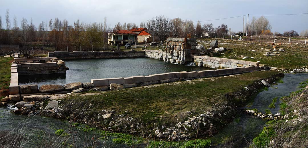 Beyşehir Eflatun Pınarı